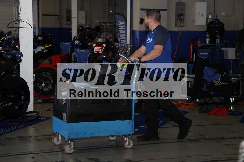 /Archiv-2025/02 28.-31.01.2025 Moto Center Thun Jerez/28.01.2025 Boxenimpressionen